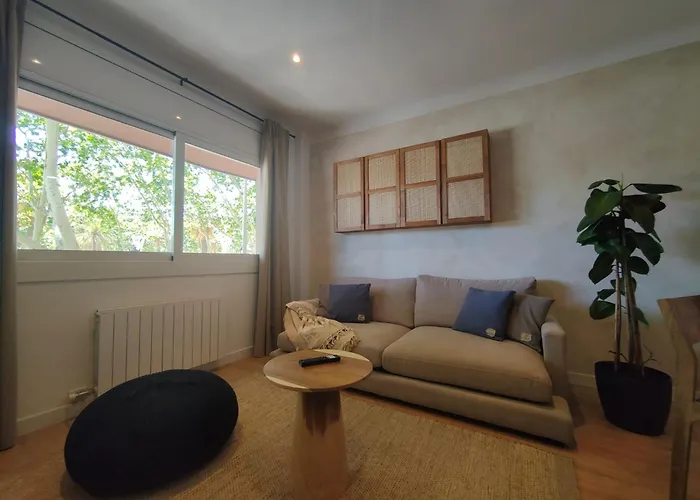 2br Location * Barcelona